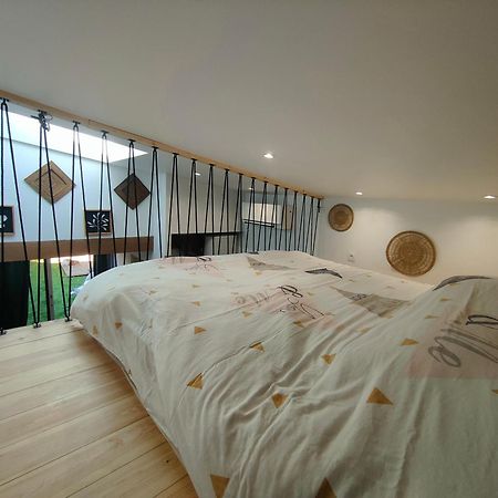생-메다르-앙-잘 Tiny House Avec Jardin Et Acces Piscine Chauffee 빌라 외부 사진
