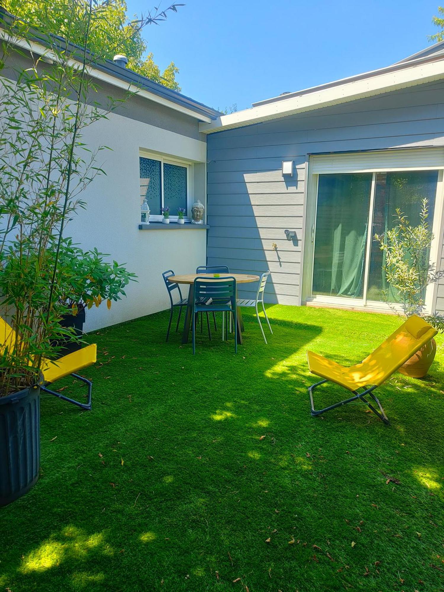 생-메다르-앙-잘 Tiny House Avec Jardin Et Acces Piscine Chauffee 빌라 외부 사진