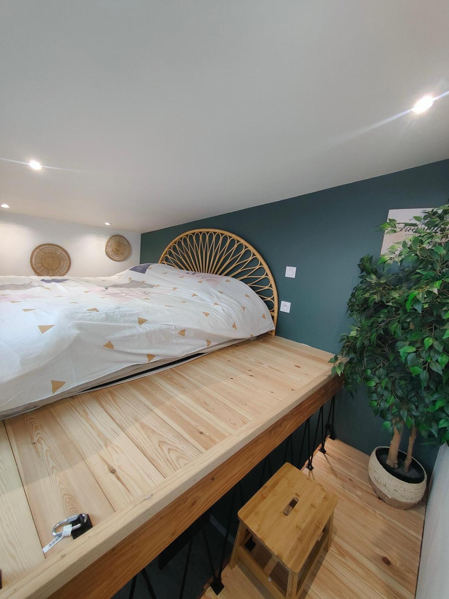생-메다르-앙-잘 Tiny House Avec Jardin Et Acces Piscine Chauffee 빌라 외부 사진
