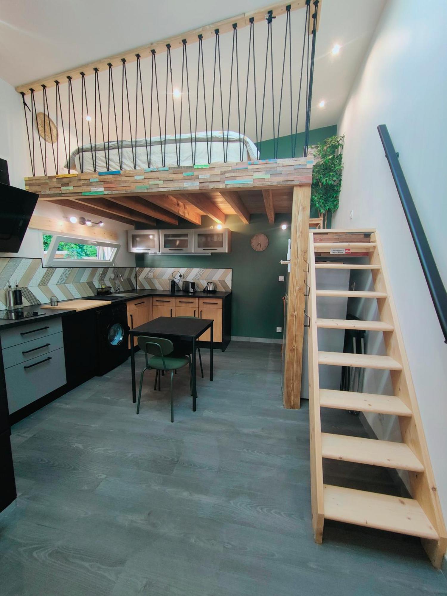 생-메다르-앙-잘 Tiny House Avec Jardin Et Acces Piscine Chauffee 빌라 외부 사진