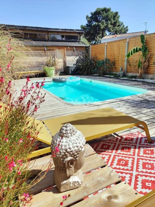 생-메다르-앙-잘 Tiny House Avec Jardin Et Acces Piscine Chauffee 빌라 외부 사진